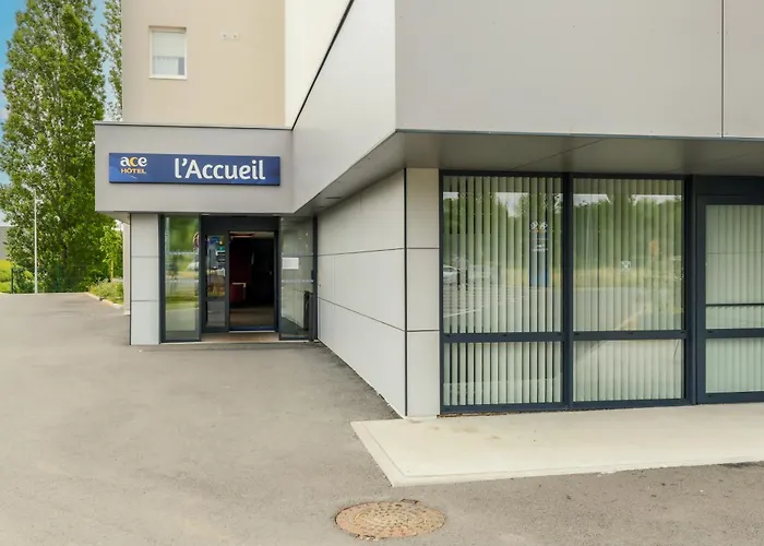 Ace - Porte Du Luxembourg